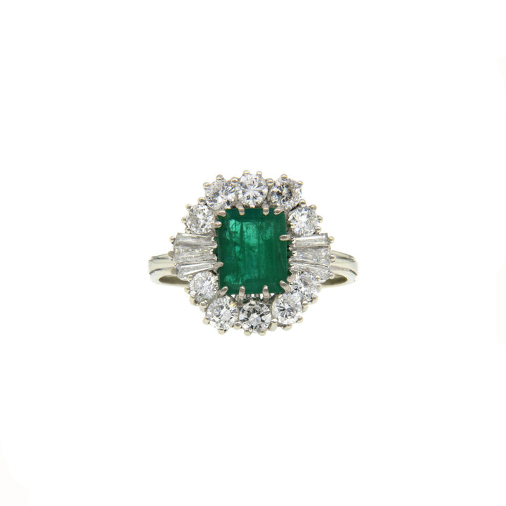 Vintage Gold Ring with Emerald