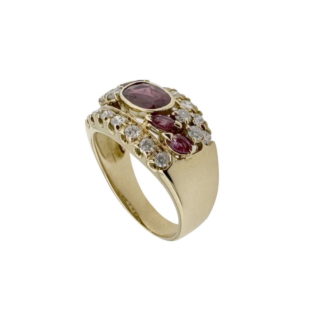 Vintage Gold Ring with Ruby