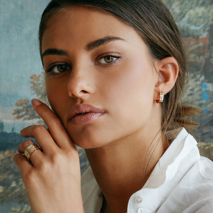 LOVE IN VERONA EARRINGS WITH DIAMONDS