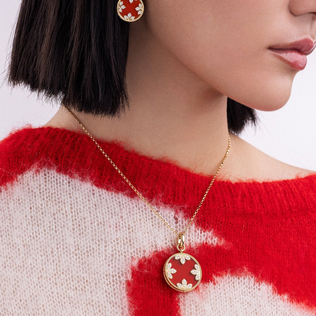VENETIAN MEDALLIONS COLLAR WITH DIAMONDS AND RED AGATA