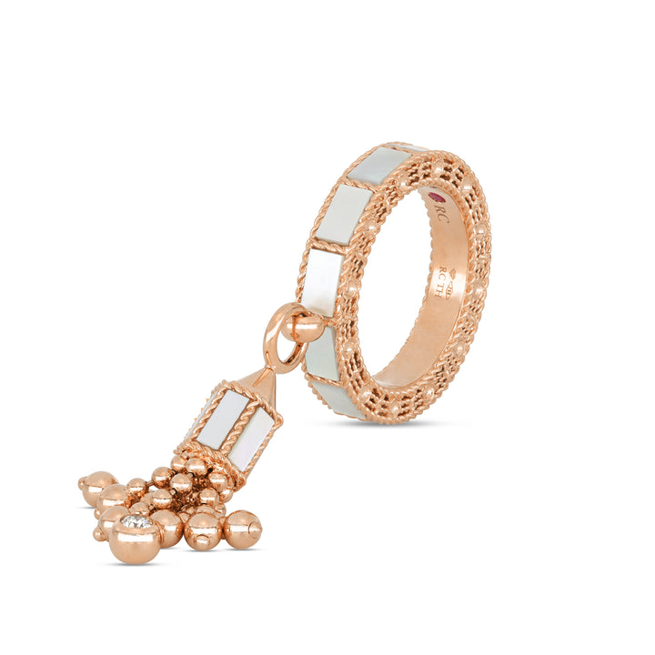 ART DECO RING WITH MOTHER OF PEARL AND DIAMONDS