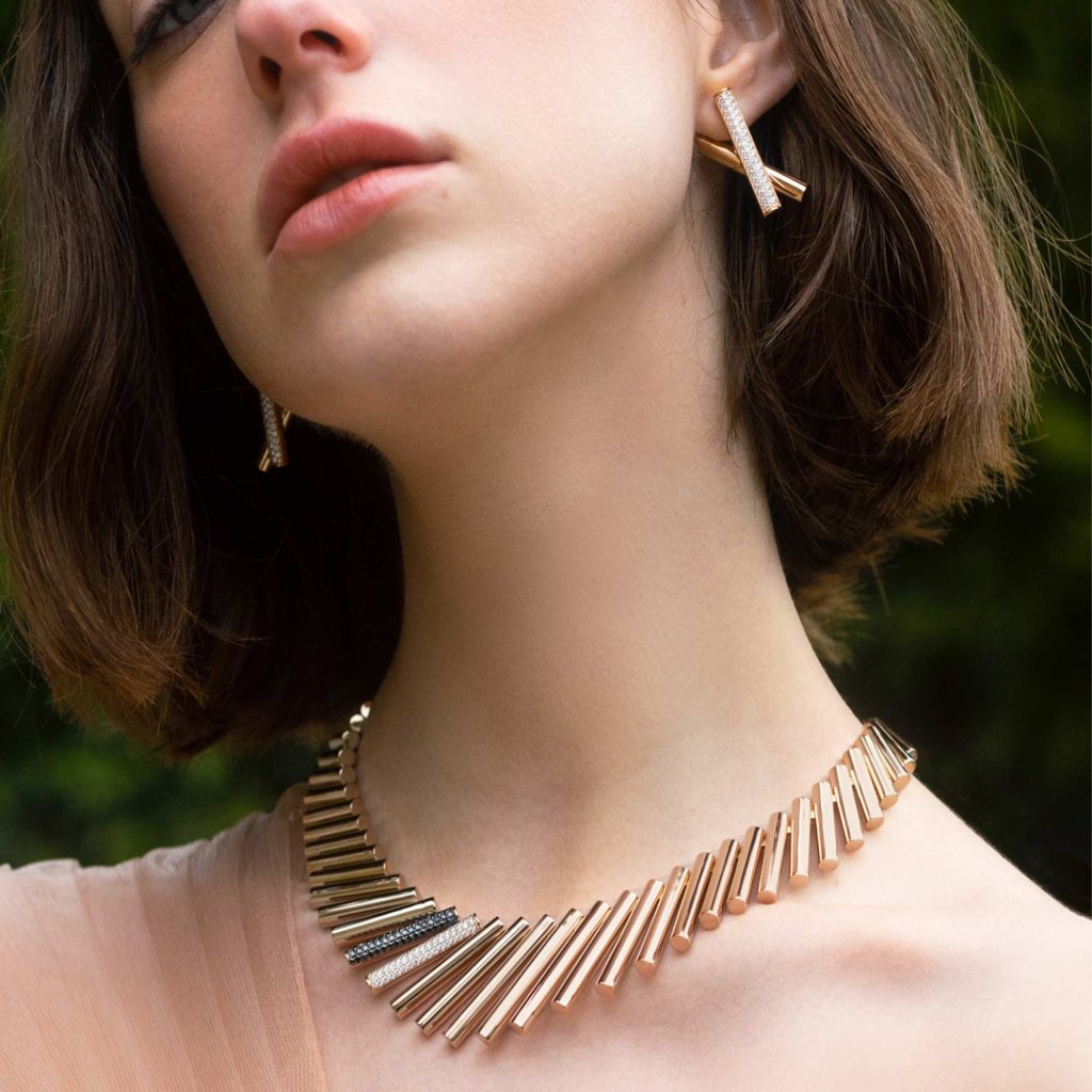 DOMINO NECKLACE WITH DIAMONDS