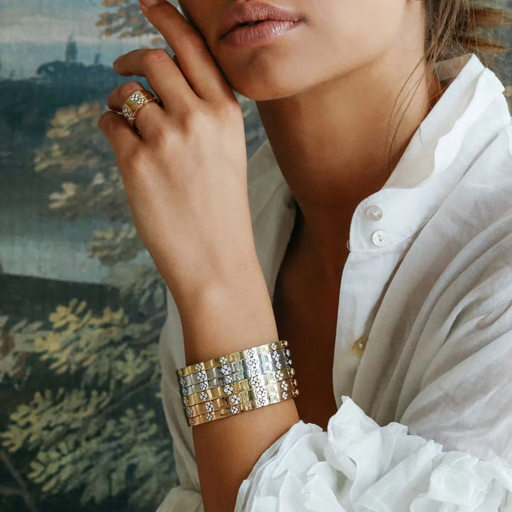 LOVE IN VERONA BANGLE WITH DIAMONDS