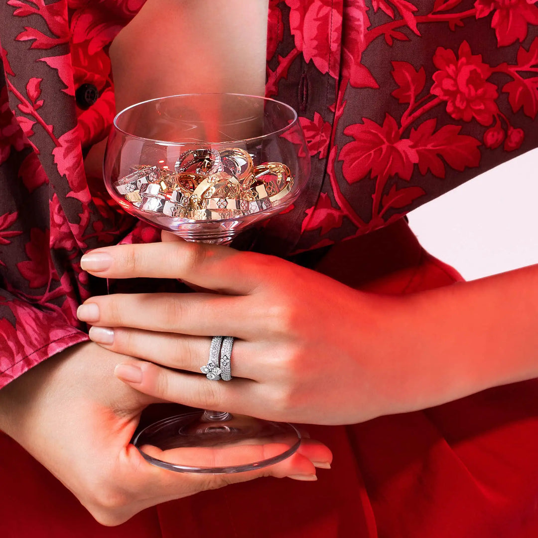 LOVE IN VERONA RING WITH DIAMONDS