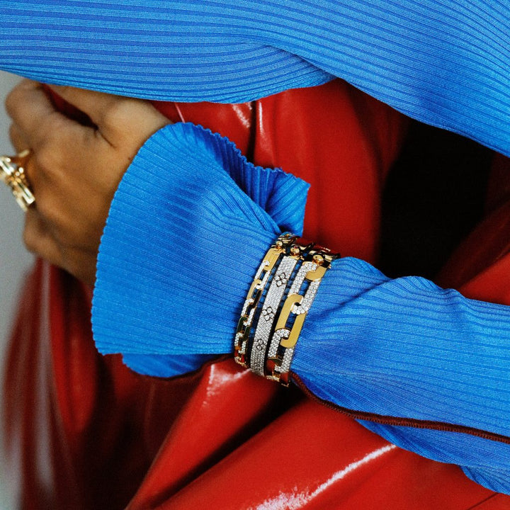 NAVARRA BANGLE WITH DIAMONDS