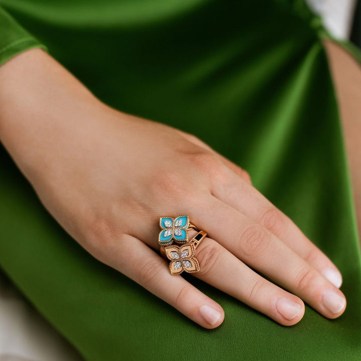 PRINCESS FLOWER RING WITH DIAMONDS AND TURQUOISE