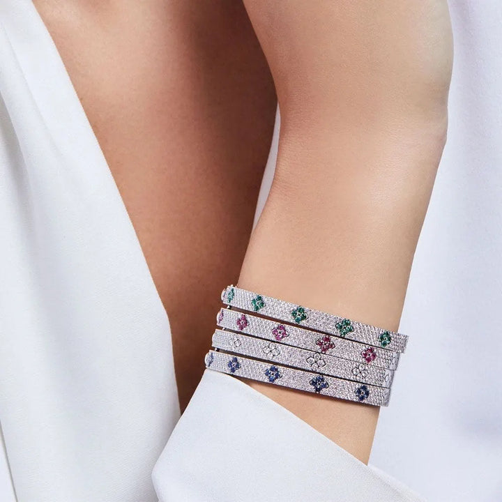 LOVE IN VERONA BANGLE WITH DIAMONDS AND EMERALDS