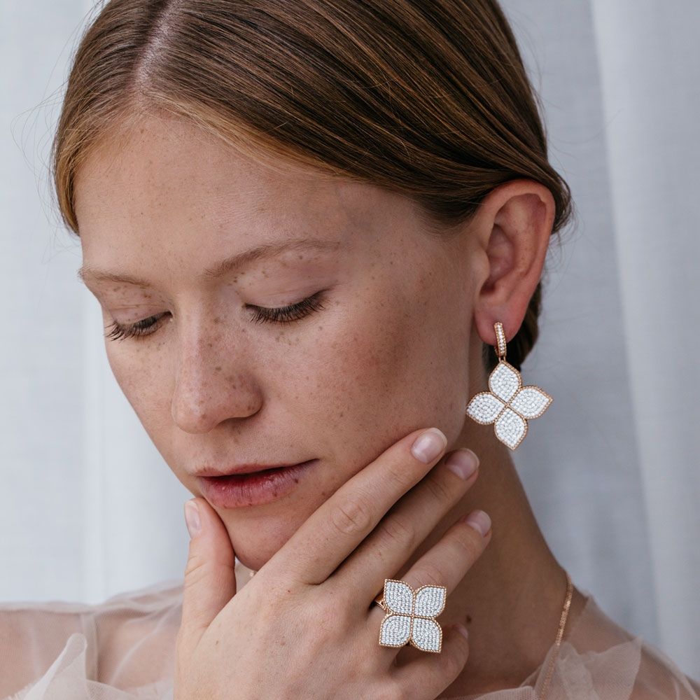 PRINCESS FLOWER EARRINGS WITH DIAMONDS