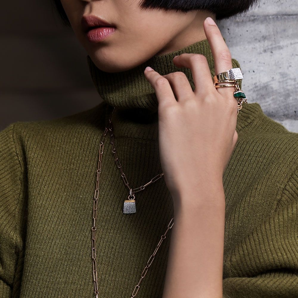 SAUVAGE PRIVE’ NECKLACE WITH DIAMONDS