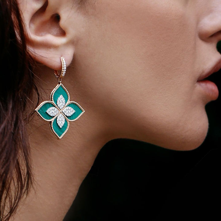 PRINCESS FLOWER EARRINGS WITH DIAMONDS AND MALACHITE
