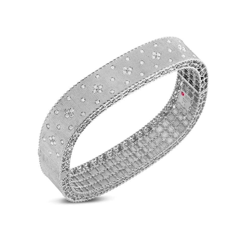 PRINCESS BANGLE WITH DIAMONDS