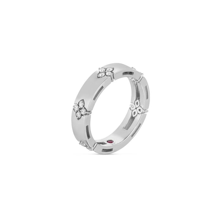 LOVE IN VERONA RING WITH DIAMONDS