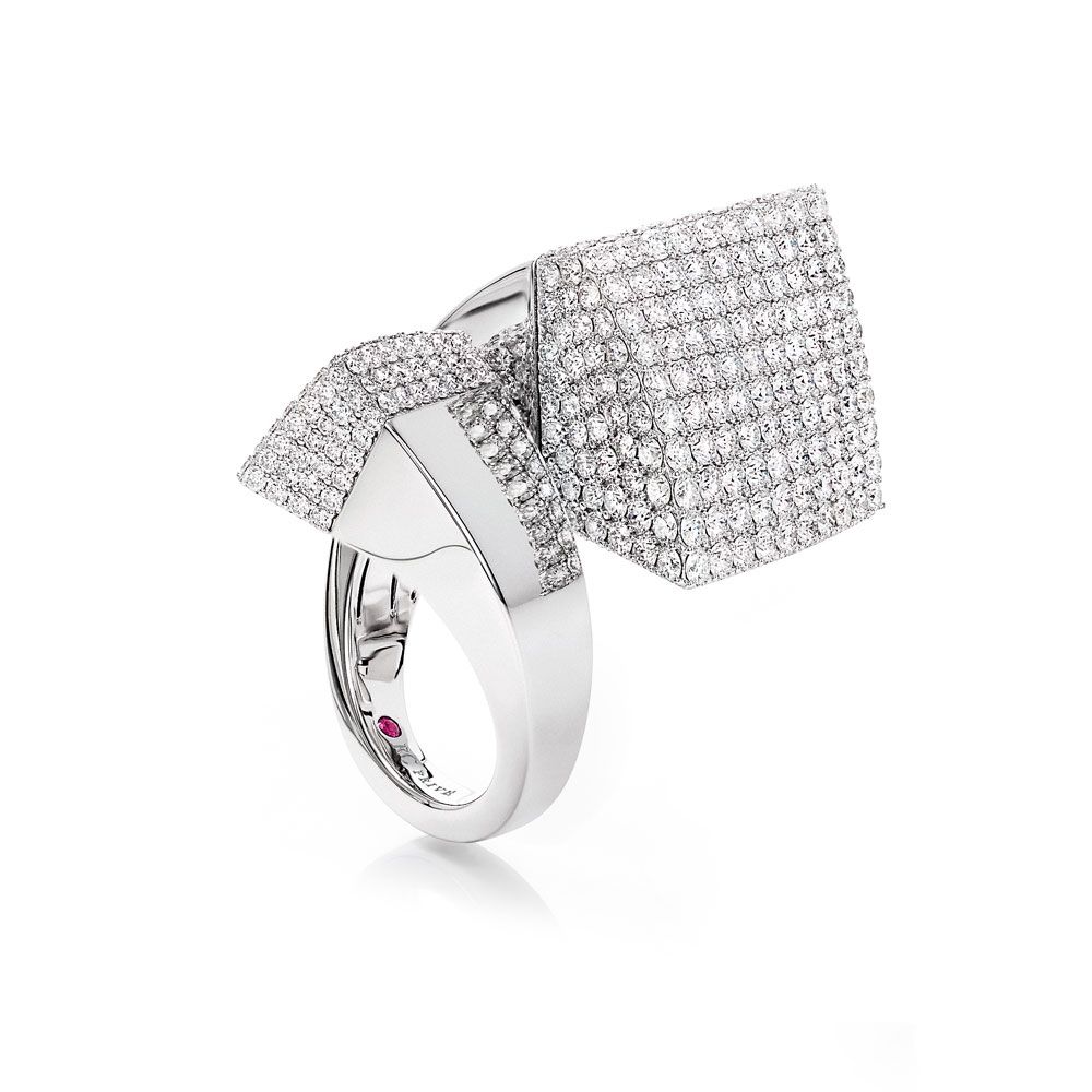 SAUVAGE PRIVE’ RING WITH DIAMONDS
