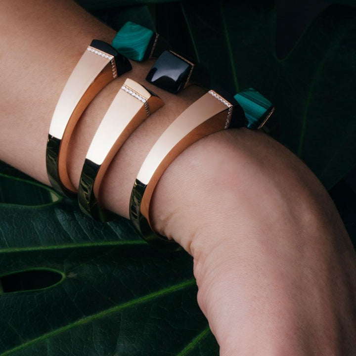 SAUVAGE PRIVE’ BANGLE WITH BLACK JADE AND MALACHITE
