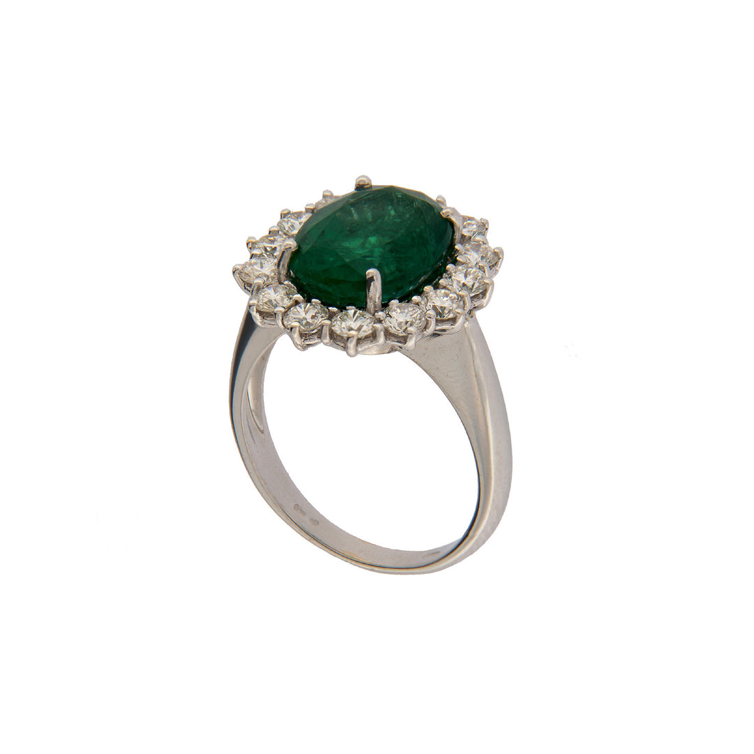 Vintage Gold Ring with Emerald