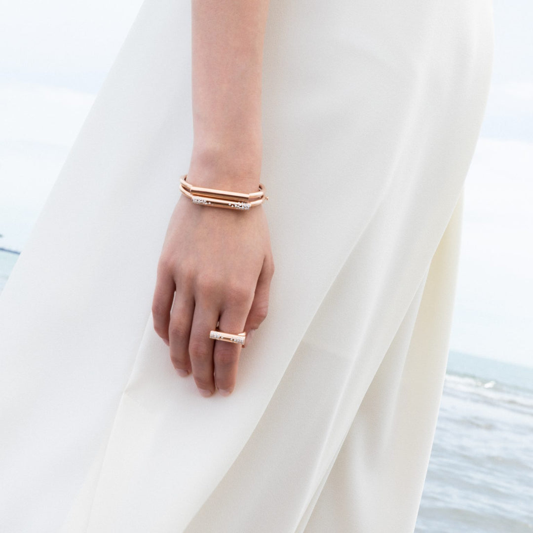DOMINO BANGLE WITH DIAMONDS