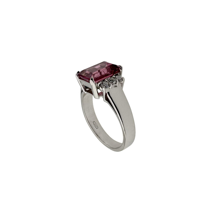 Gold Ring with Tourmaline