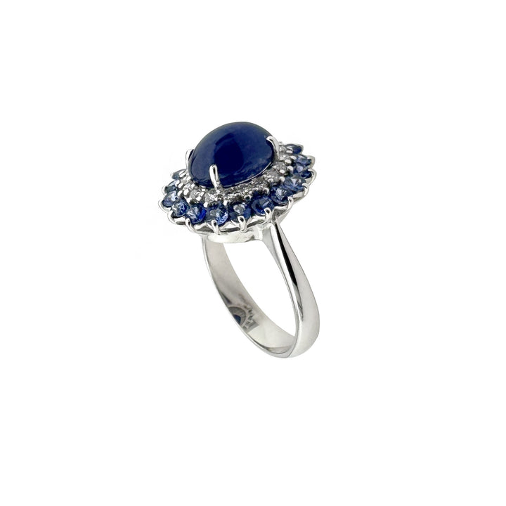 Gold Ring with Sapphire