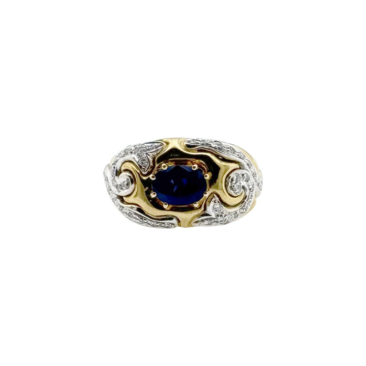 Gold Ring with Sapphire