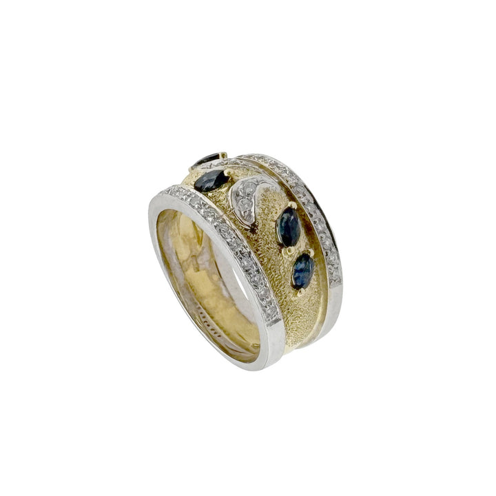 Gold Ring with Sapphires