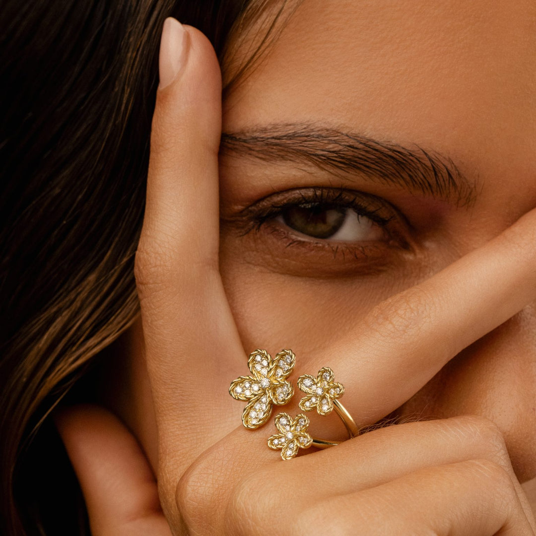JASMINE RING WITH DIAMONDS
