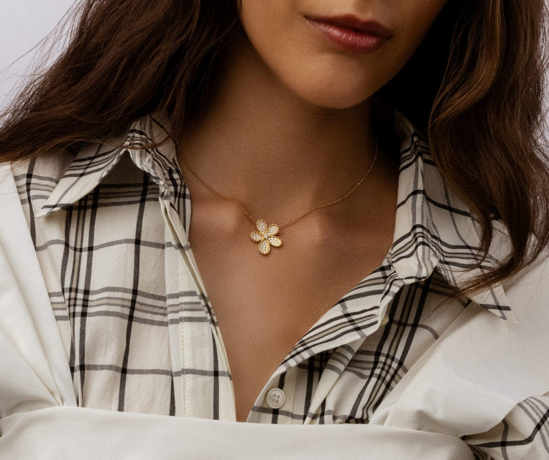 JASMINE NECKLACE WITH DIAMONDS