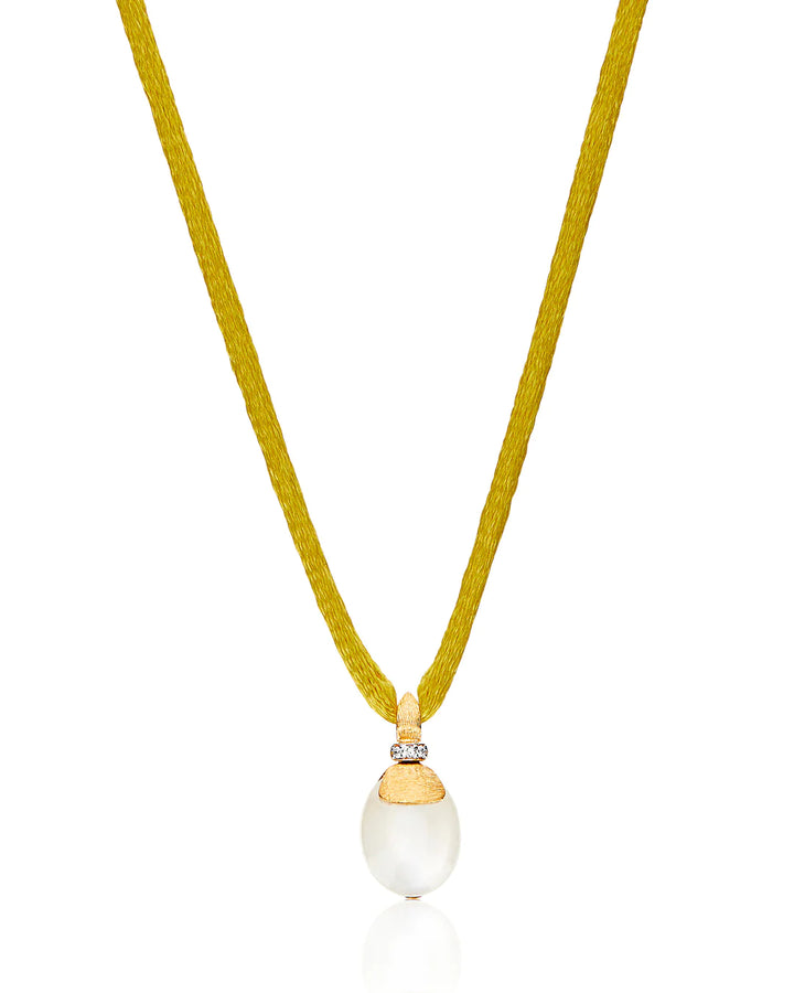 "WHITE DESERT" GOLD, DIAMONDS AND MOONSTONE PENDANT (SMALL)