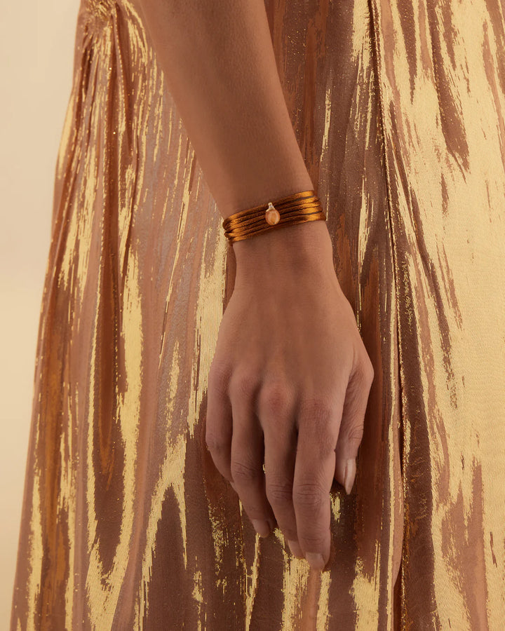 "PETRA" GOLD, DIAMONDS AND ORANGE AVENTURINE PENDANT (SMALL)