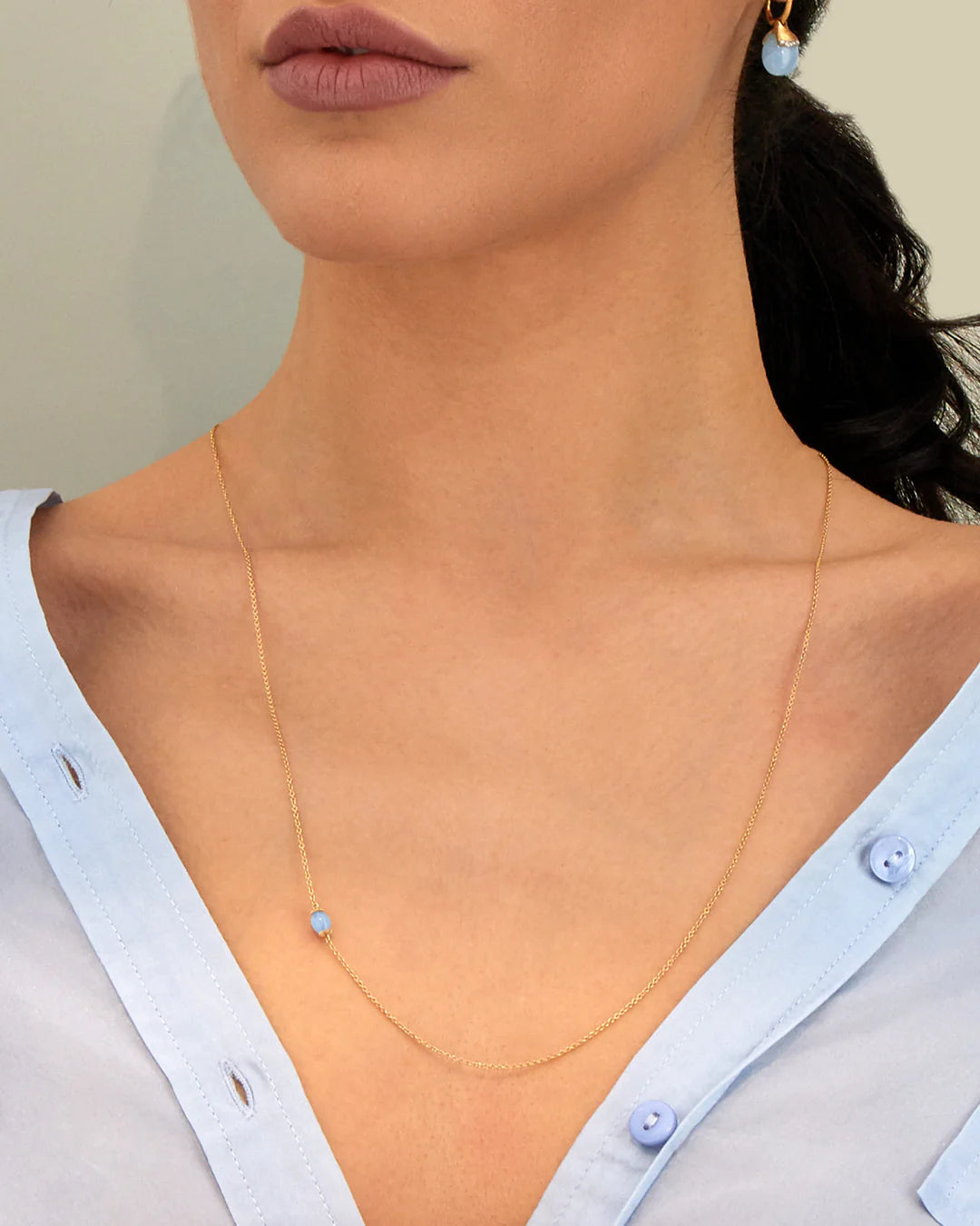 "AZURE" GOLD AND MILKY AQUAMARINE NECKLACE (LARGE)