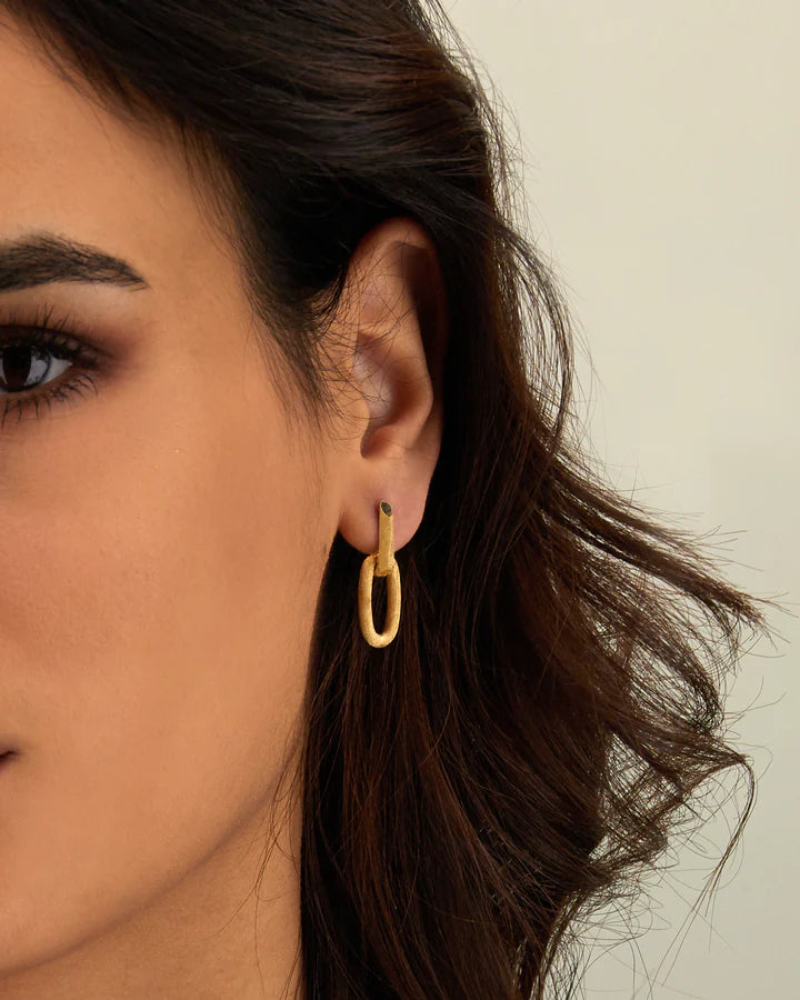 "LIBERA" GOLD ELEGANT OVAL EARRINGS