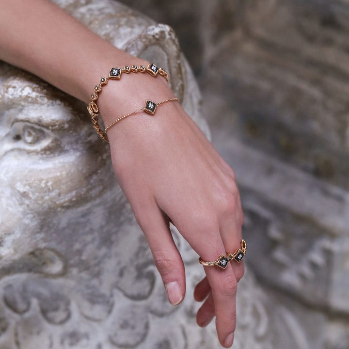 PALAZZO DUCALE BRACELET WITH BLACK AND WHITE DIAMONDS