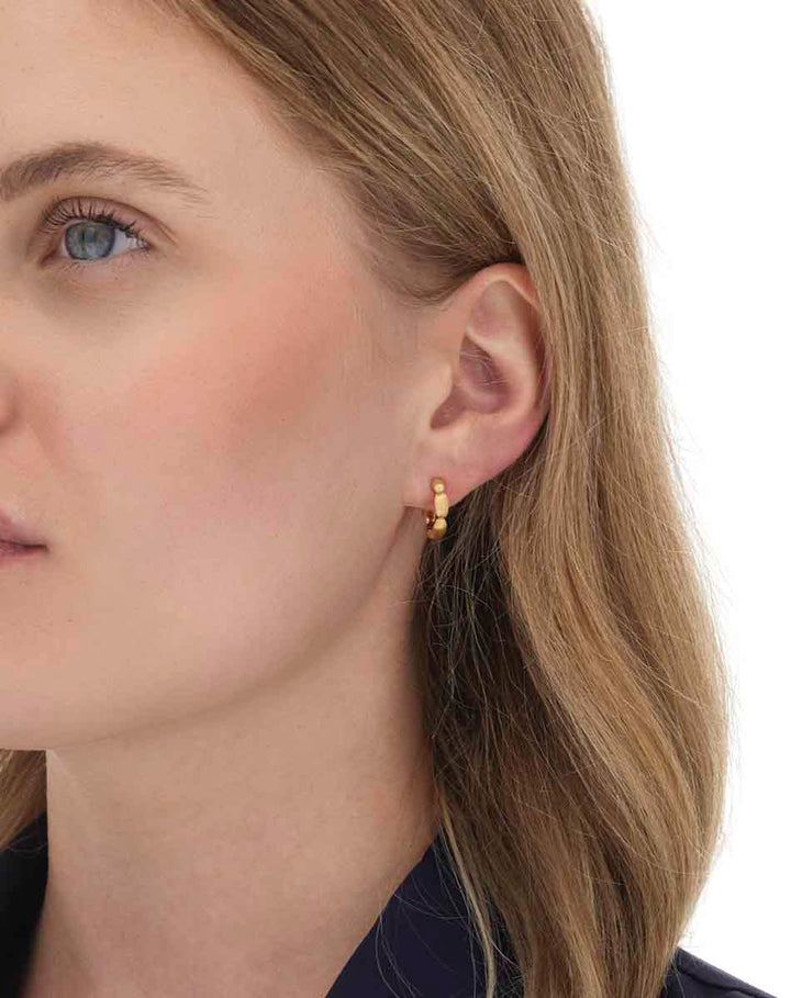 "DIVA" GOLD HOOP EARRINGS (SMALL)