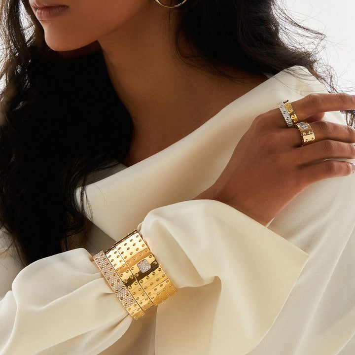 POIS MOI BANGLE WITH DIAMONDS