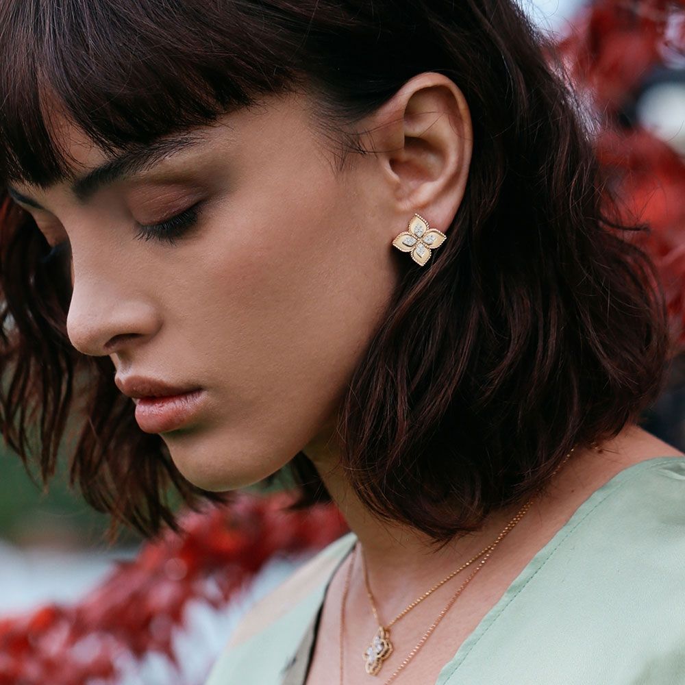 PRINCESS FLOWER EARRINGS WITH DIAMONDS