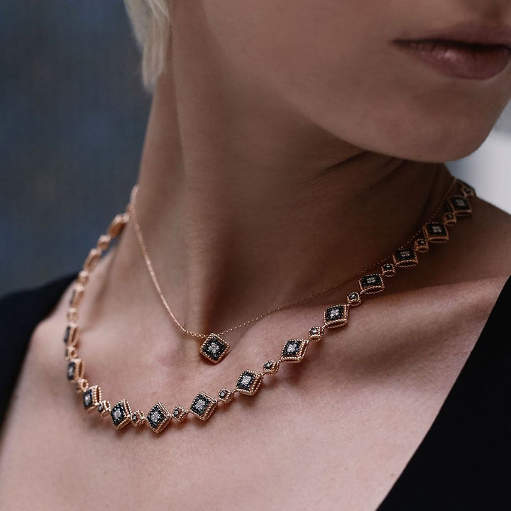 PALAZZO DUCALE PENDANT WITH BLACK DIAMONDS
