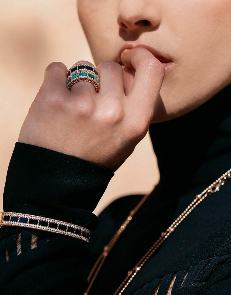 ART DECO BANGLE WITH BLACK JADE AND DIAMONDS