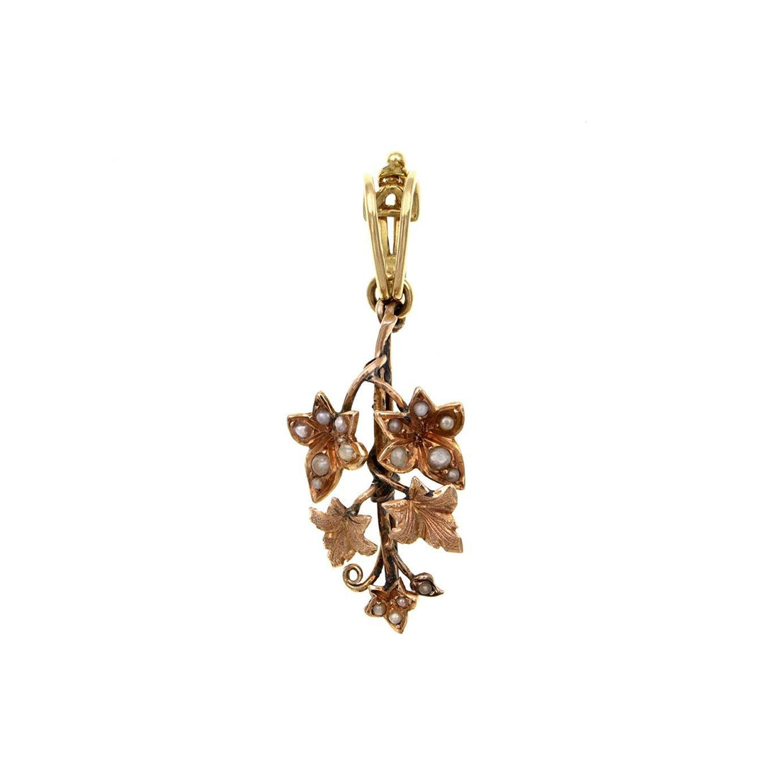 Pearly Leaf Pendant - S.Vaggi Jewelry Store