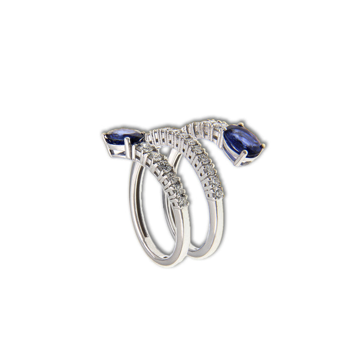 Gold Ring with Sapphires