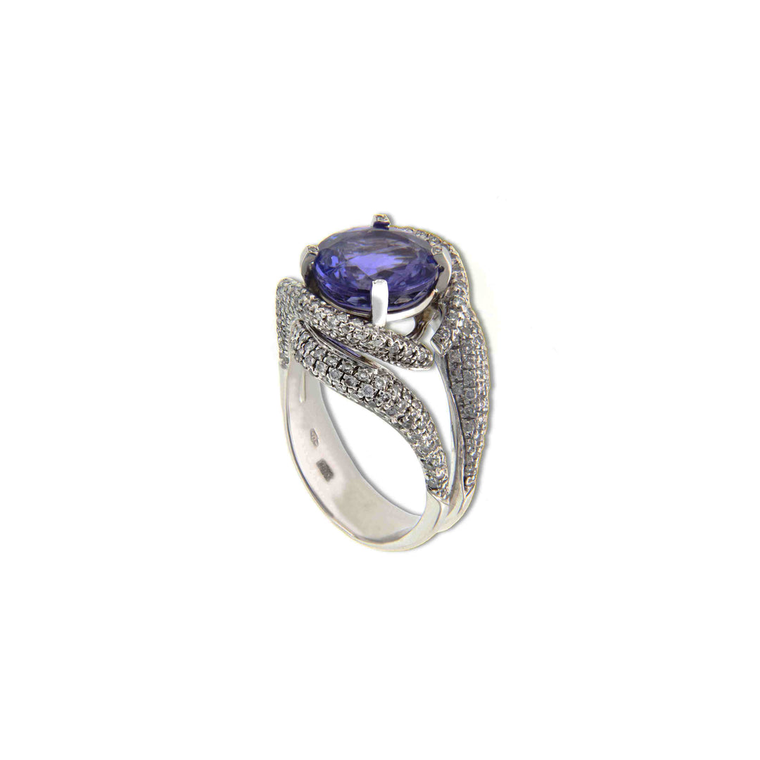 Gold Ring with Tanzanite