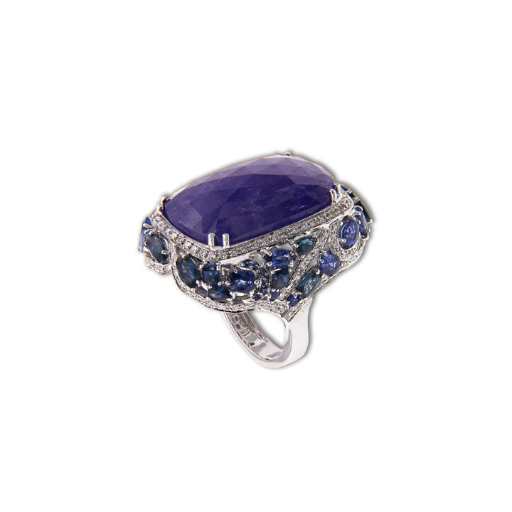 Gold Ring with Tanzanite